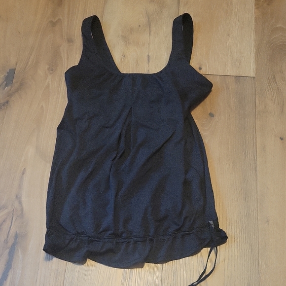 Lululemon Black Athletic Top Size 8 - Picture 1 of 7